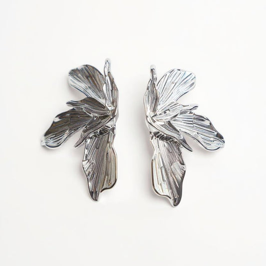 Metallic Wing Petal Earrings