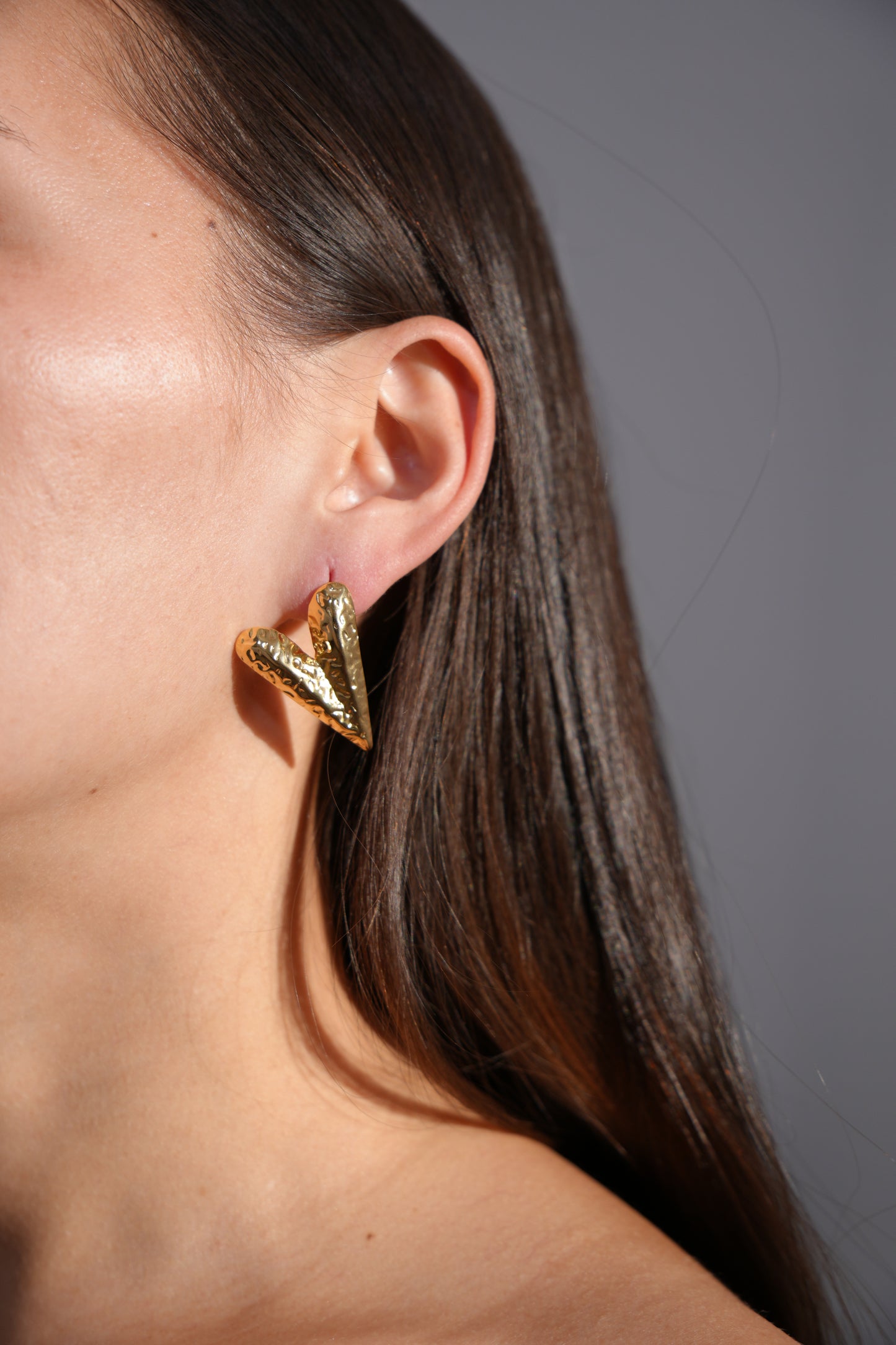 Hammered V-shaped Heart Earrings