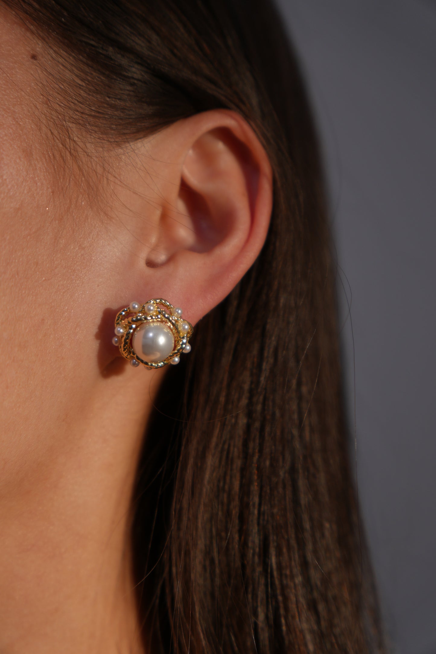Twist Pearl Studs